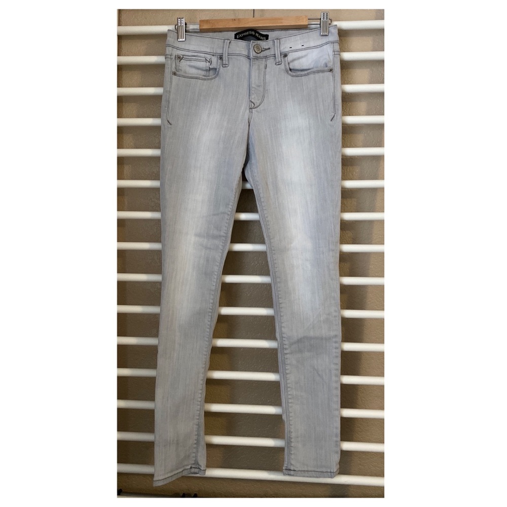Express size 4R grey denim pants